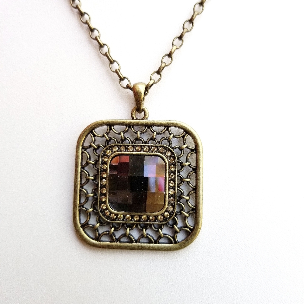 LIA SOPHIA NECKLACE 18 INCH